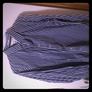 American Eagle button down shirt